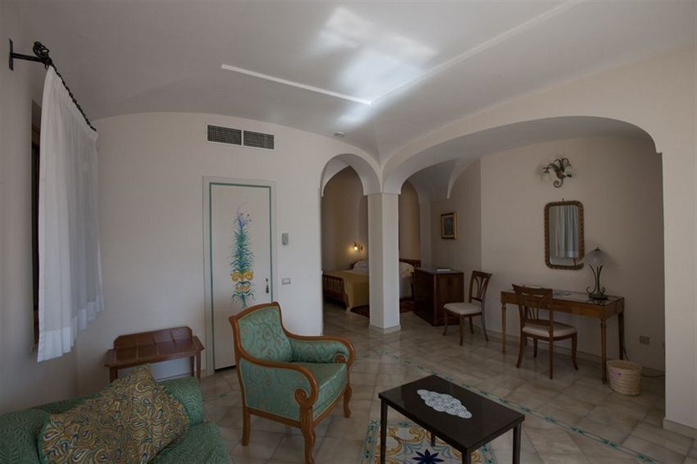 Hotel Rufolo Равелло Екстер'єр фото